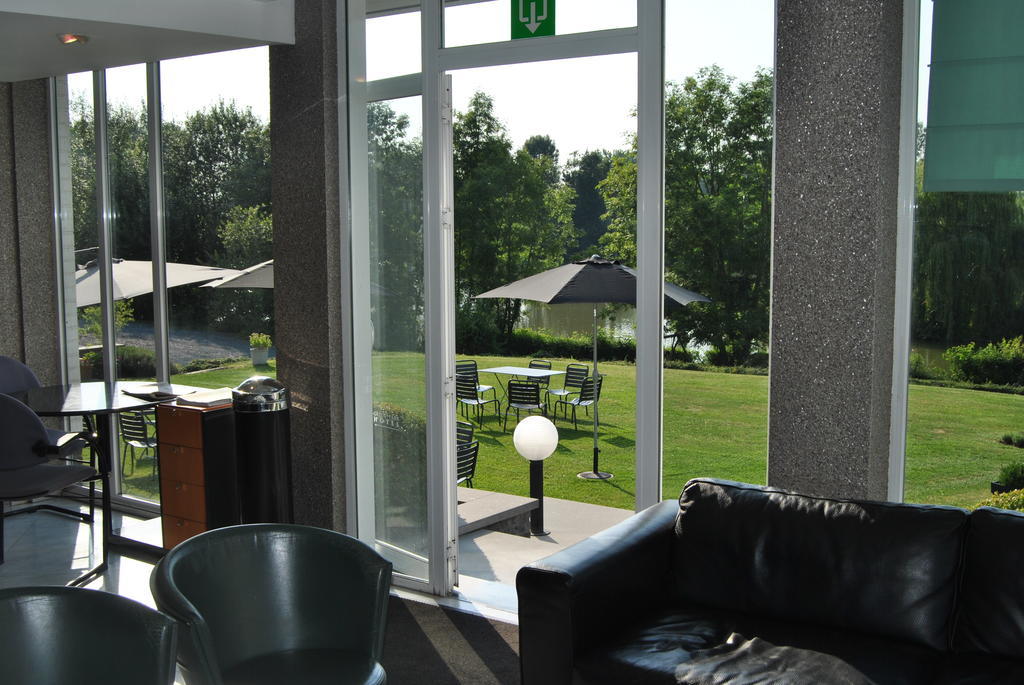 Greenpark Hotel Sint-Pieters-Leeuw Екстериор снимка